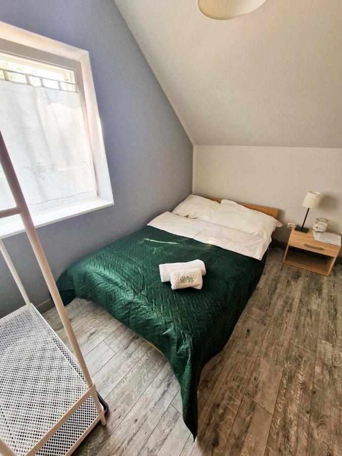 Hotel Zielona Przystan à Manasterz Extérieur photo