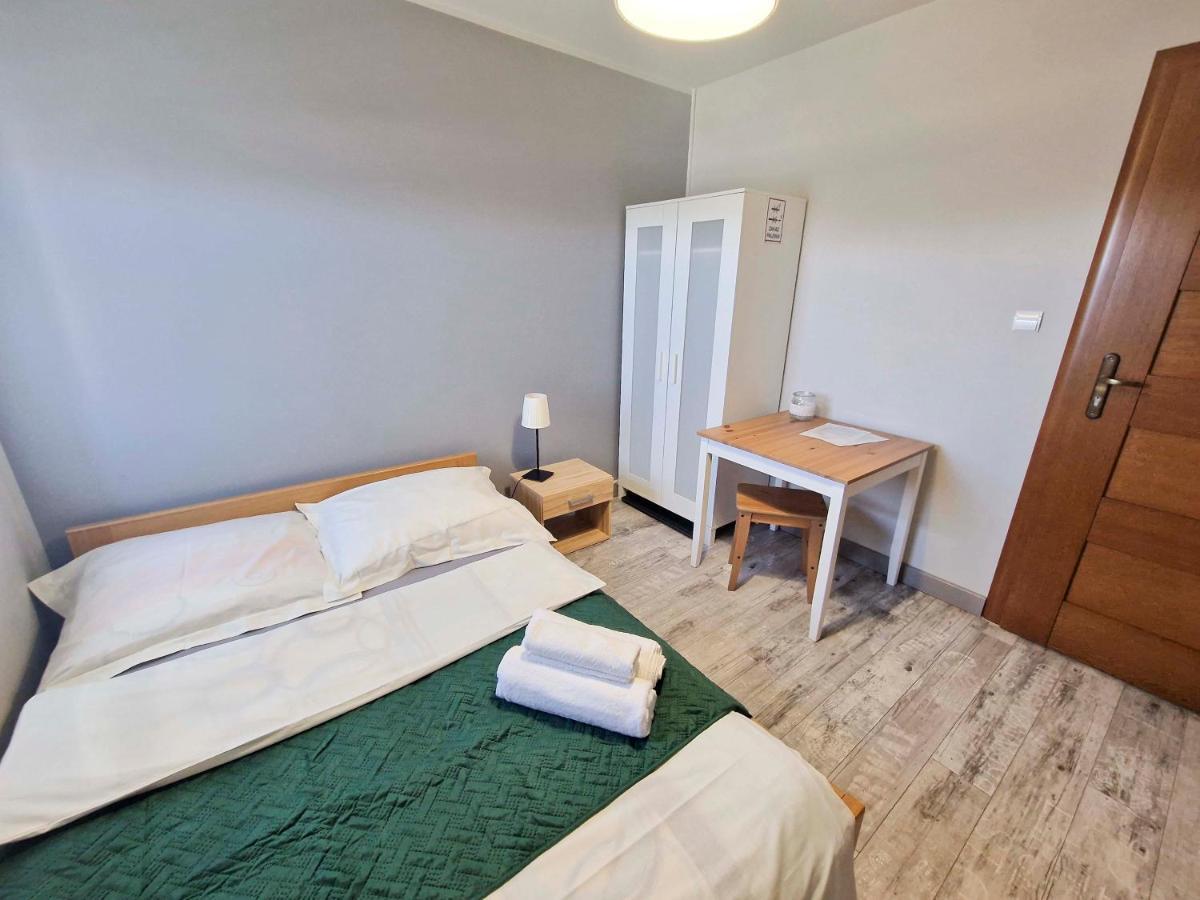 Hotel Zielona Przystan à Manasterz Extérieur photo