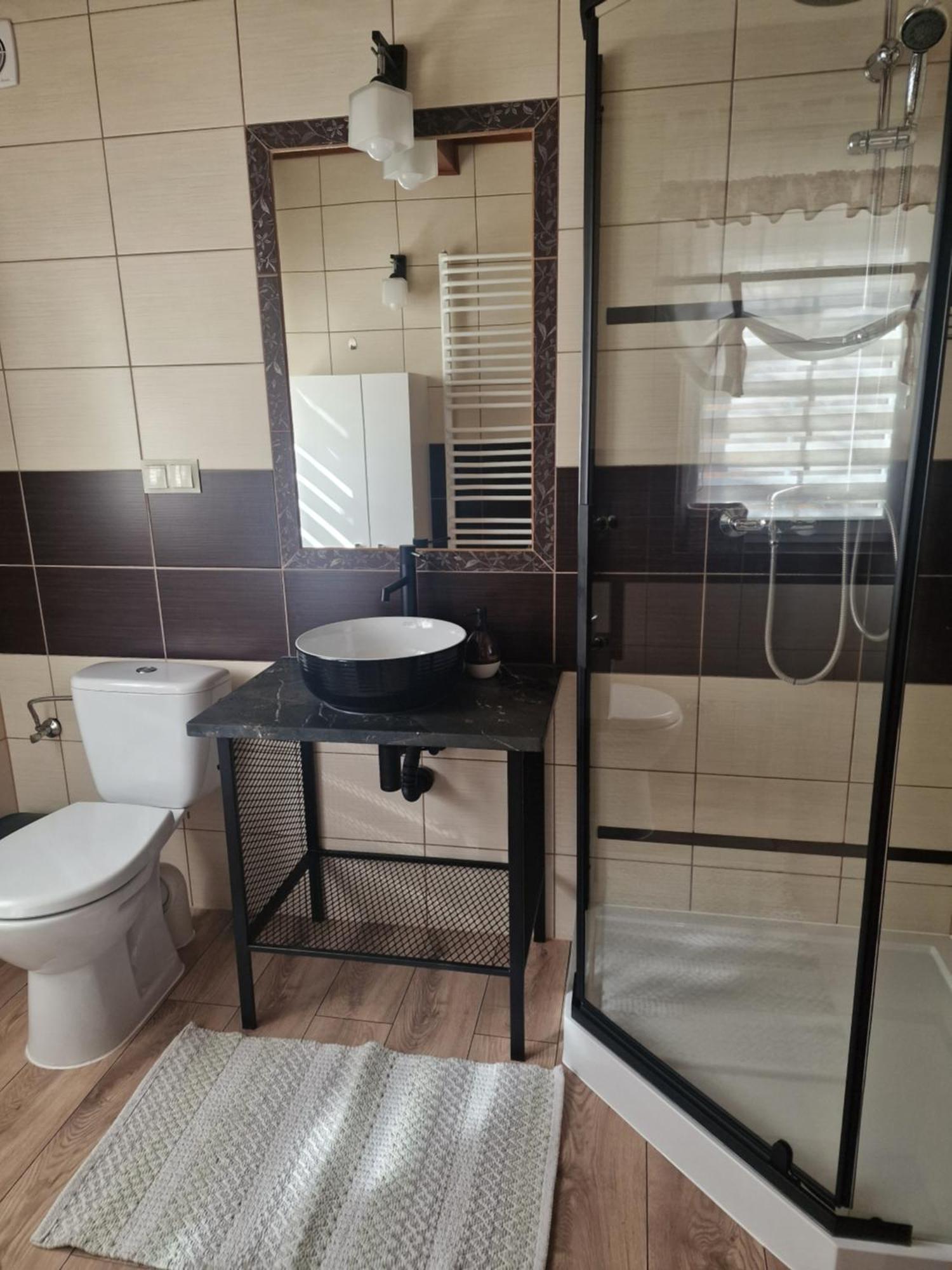 Hotel Zielona Przystan à Manasterz Extérieur photo