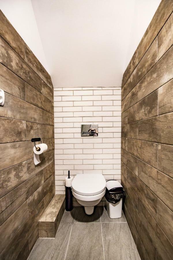 Hotel Zielona Przystan à Manasterz Extérieur photo