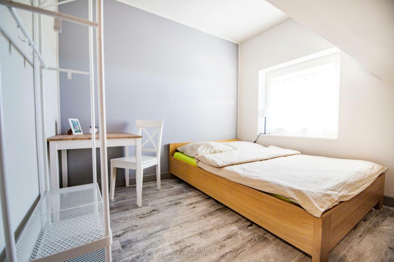 Hotel Zielona Przystan à Manasterz Extérieur photo